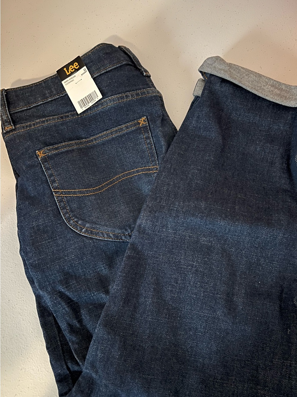 Lee Women's Legendary Mid Rise '90s Taper Jean 12 short
